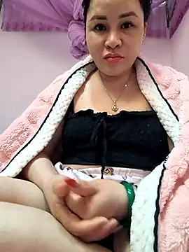 Snapshot of dis_princess chatting on December 5, 2025, 10:35 am dis princess online show from December 5, 2025, 10:35 am