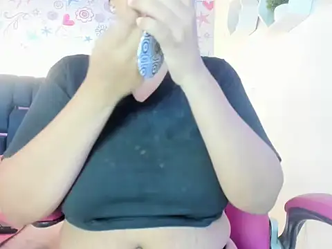 Snapshot of ISA_RIVAS chatting on November 30, 2025, 12:31 pm ISA RIVAS online show from November 30, 2025, 12:31 pm