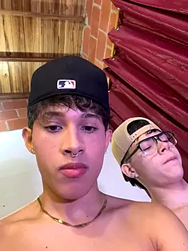 Snapshot of Handsome_boys69 chatting on November 25, 2025, 2:55 am Handsome boys69 online show from November 25, 2025, 2:55 am