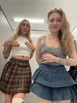 RussianWoman online show from March 19, 2026, 3:10 am