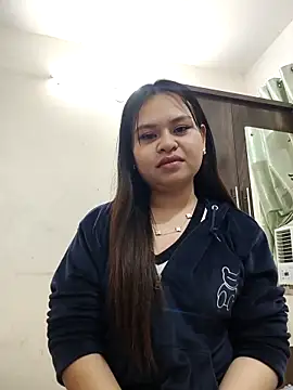 melee lovexh online show from November 19, 2025, 8:09 pm