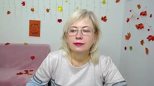 Snapshot of LaurenWishy chatting on December 2, 2025, 6:08 am LaurenWishy online show from December 2, 2025, 6:08 am