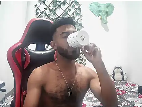 Snapshot of alberthot11 chatting on December 4, 2025, 5:06 am alberthot11 online show from December 4, 2025, 5:06 am