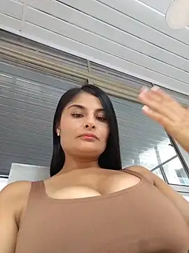 Snapshot of Laia_torres1 chatting on May 14, 2026, 3:52 pm Laia torres1 online show from May 14, 2026, 3:52 pm
