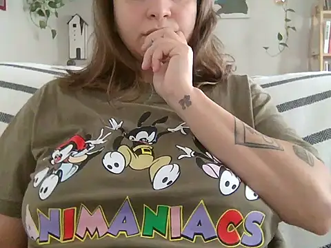 xxxluana online show from November 19, 2025, 5:46 pm