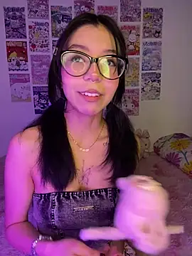 Valen-Foxx1 online show from January 13, 2026, 5:57 am