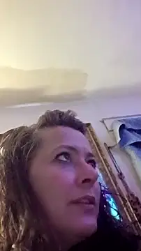 whitecream88 online show from December 14, 2025, 4:01 pm