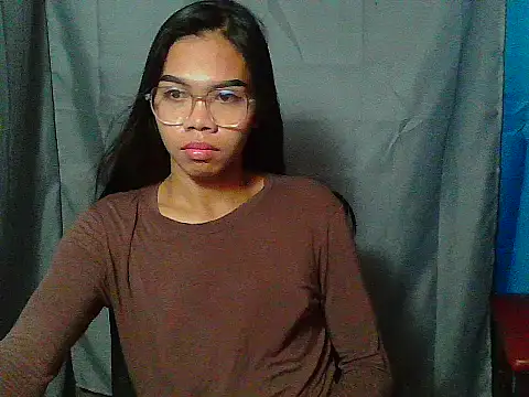 asian reyanxxx online show from November 23, 2025, 7:57 pm