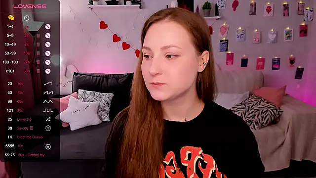 velvet cherry  online show from March 26, 2026, 8:53 am