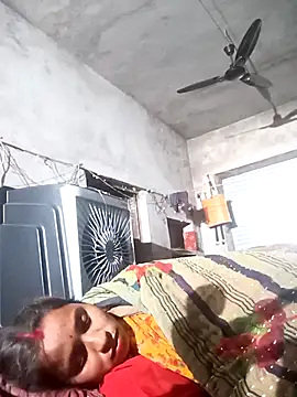 Snapshot of Hot_erion chatting on November 23, 2025, 5:02 pm Hot erion online show from November 23, 2025, 5:02 pm