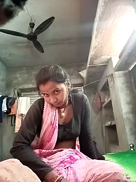 Snapshot of Hot_erion chatting on November 27, 2025, 4:14 am Hot erion online show from November 27, 2025, 4:14 am