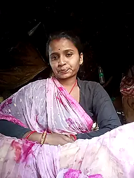 Snapshot of Hot_erion chatting on December 3, 2025, 5:26 am Hot erion online show from December 3, 2025, 5:26 am