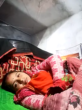 Snapshot of Hot_erion chatting on December 3, 2025, 9:57 pm Hot erion online show from December 3, 2025, 9:57 pm