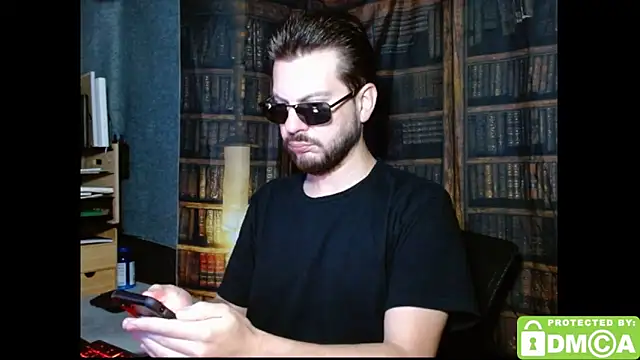 Snapshot of justshutupandwatch chatting on November 24, 2025, 6:18 pm justshutupandwatch online show from November 24, 2025, 6:18 pm