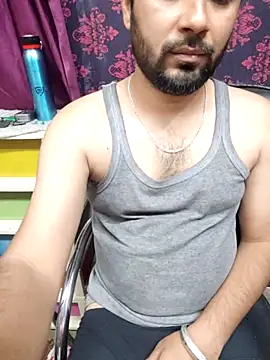 Cute Lucky online show from April 26, 2026, 8:45 am