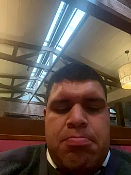 Snapshot of HaroldG1996 chatting on November 19, 2025, 10:48 am HaroldG1996 online show from November 19, 2025, 10:48 am