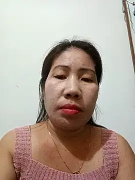 Snapshot of Reema_143 chatting on November 29, 2025, 3:59 pm Reema 143 online show from November 29, 2025, 3:59 pm