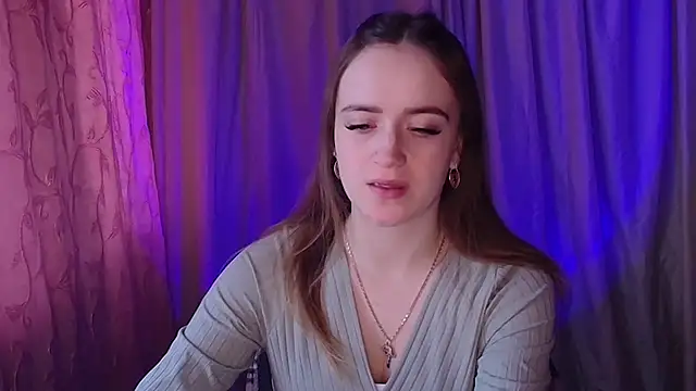 Illa May online show from January 11, 2026, 10:42 am