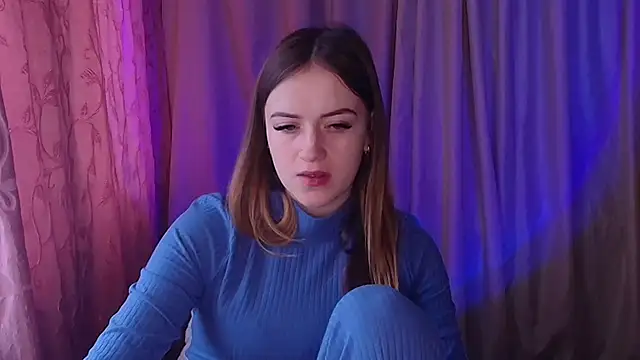 Illa May online show from February 6, 2026, 6:29 am