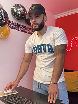 Mike savage3 online show from February 17, 2026, 12:23 pm