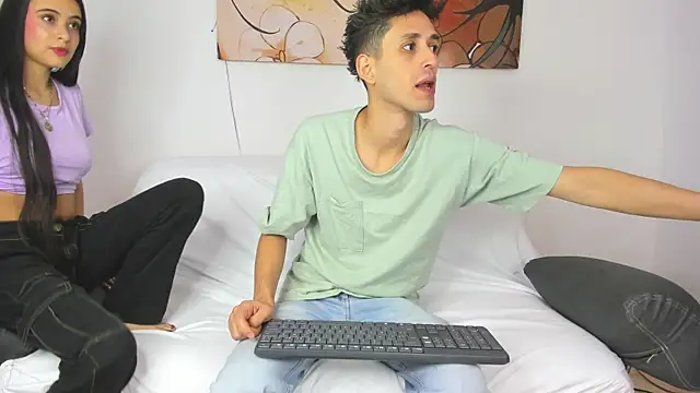 dracke and zara online show from December 18, 2025, 12:11 pm