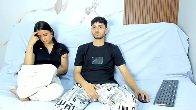 Snapshot of dracke_and_zara chatting on July 9, 2026, 1:15 pm dracke and zara online show from July 9, 2026, 1:15 pm