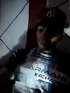 aletr15la online show from November 30, 2025, 5:44 am