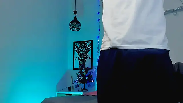 Snapshot of Ostin_Saints chatting on December 17, 2025, 4:13 pm Ostin Saints online show from December 17, 2025, 4:13 pm