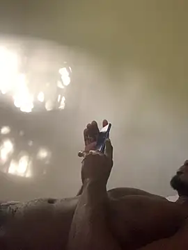 laperson online show from March 18, 2026, 11:35 am