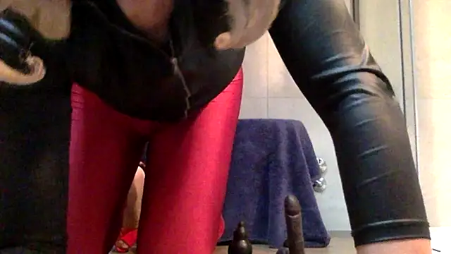 Snapshot of AsiaSlavePantyhosed chatting on December 4, 2025, 1:31 pm AsiaSlavePantyhosed online show from December 4, 2025, 1:31 pm