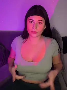 Snapshot of KimberlyBlue chatting on December 16, 2025, 4:45 pm KimberlyBlue online show from December 16, 2025, 4:45 pm