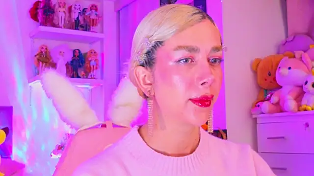 Snapshot of MadamBarbiee chatting on February 7, 2026, 8:07 am MadamBarbiee online show from February 7, 2026, 8:07 am