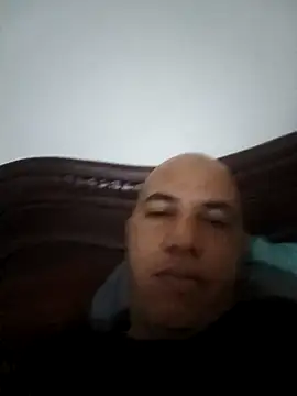 Snapshot of Carajito16 chatting on December 18, 2025, 1:17 pm Carajito16 online show from December 18, 2025, 1:17 pm