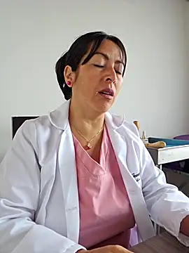 Snapshot of JustSamantha_ chatting on December 4, 2025, 1:20 pm JustSamantha online show from December 4, 2025, 1:20 pm