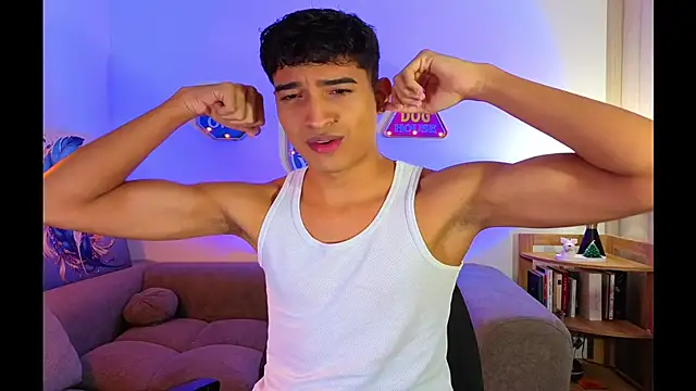 Snapshot of ken_blakerr chatting on February 4, 2026, 7:36 am ken blakerr online show from February 4, 2026, 7:36 am