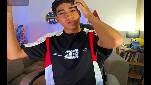 Snapshot of ken_blakerr chatting on March 18, 2026, 8:17 am ken blakerr online show from March 18, 2026, 8:17 am