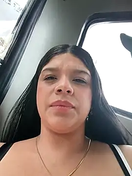 Layla-daring online show from March 4, 2026, 6:47 pm