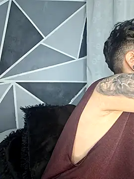 Snapshot of megan_NL chatting on December 16, 2025, 1:54 am megan NL online show from December 16, 2025, 1:54 am