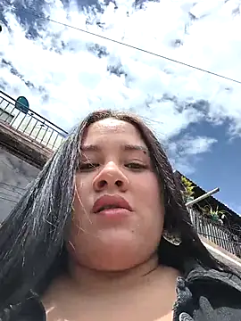 Kendra-daring online show from April 8, 2026, 6:19 pm