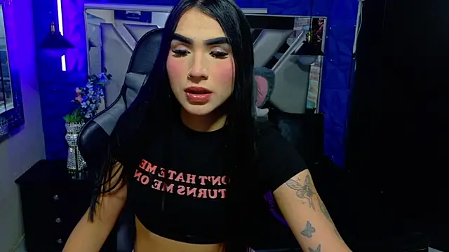 Snapshot of Evangeline_Star1 chatting on December 18, 2025, 12:44 pm Evangeline Star1 online show from December 18, 2025, 12:44 pm