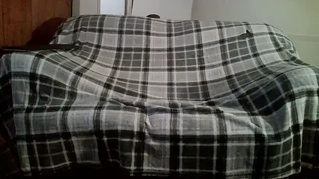 helickemdry22 online show from December 5, 2025, 12:41 am