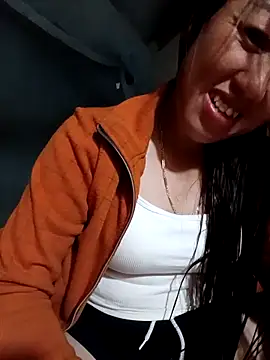 Snapshot of Jelly-squirt chatting on May 4, 2026, 12:23 pm Jelly-squirt online show from May 4, 2026, 12:23 pm