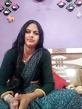 Snapshot of Yt_kinjal chatting on December 16, 2025, 7:24 am Yt kinjal online show from December 16, 2025, 7:24 am