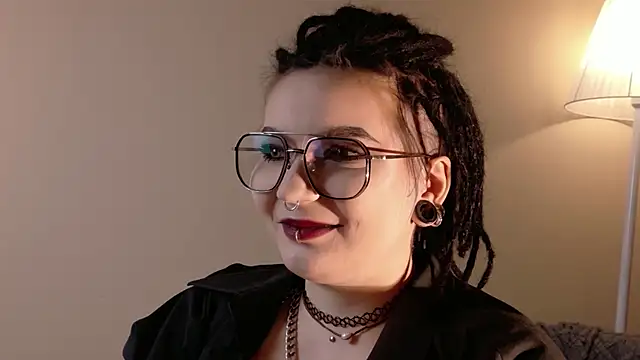Snapshot of olonho_estel chatting on April 13, 2026, 1:11 am olonho estel online show from April 13, 2026, 1:11 am