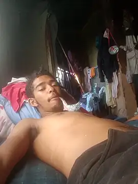 Eezxxx online show from February 11, 2026, 2:55 pm