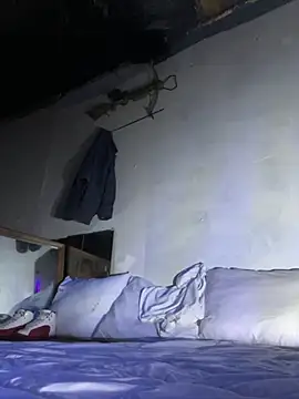 Snapshot of Alltheway2321 chatting on December 16, 2025, 5:23 am Alltheway2321 online show from December 16, 2025, 5:23 am