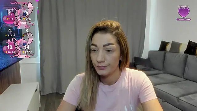Snapshot of rossana_doll chatting on March 19, 2026, 9:13 am rossana doll online show from March 19, 2026, 9:13 am
