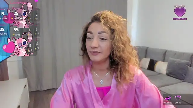 Snapshot of rossana_doll chatting on May 10, 2026, 7:46 am rossana doll online show from May 10, 2026, 7:46 am