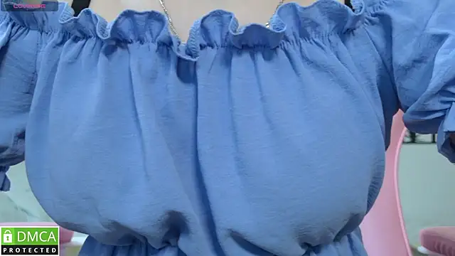 Megan Lora online show from December 19, 2025, 8:10 am