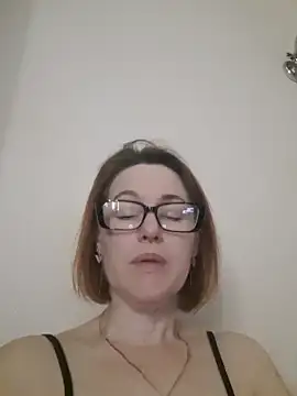 LanaOlbenst online show from April 15, 2026, 7:58 pm